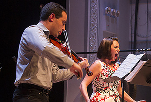 Duo Cortona: Ari Streisfeld (vln.) and Rachel Calloway (sop.)